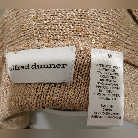 NWT Alfred Dunner Almond Sweater Shirt Necklace Set - Picture 9 of 11